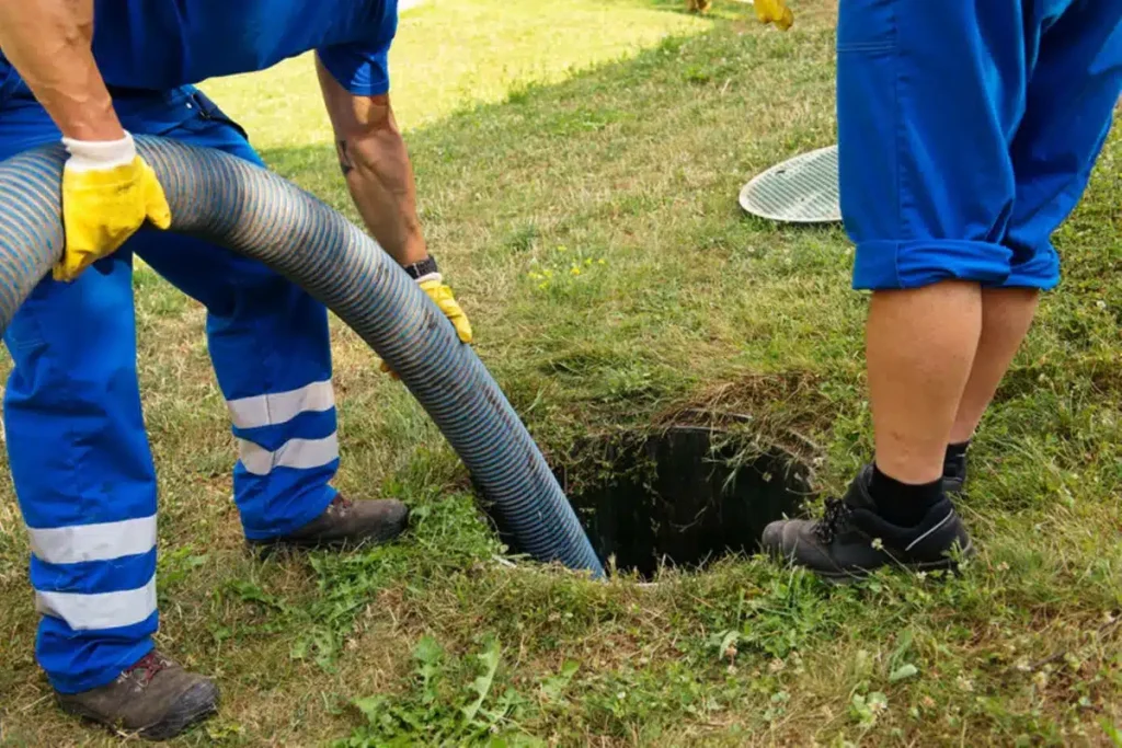 خدمات تنظيف الخزانات المنزلية