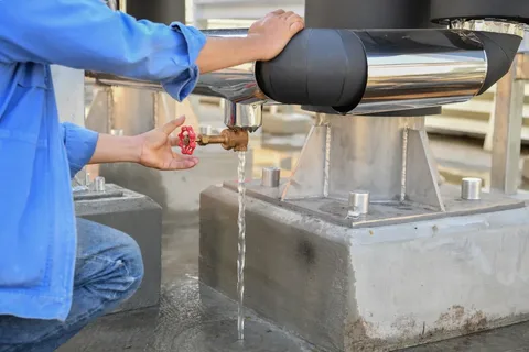 تنظيف خزانات المياه